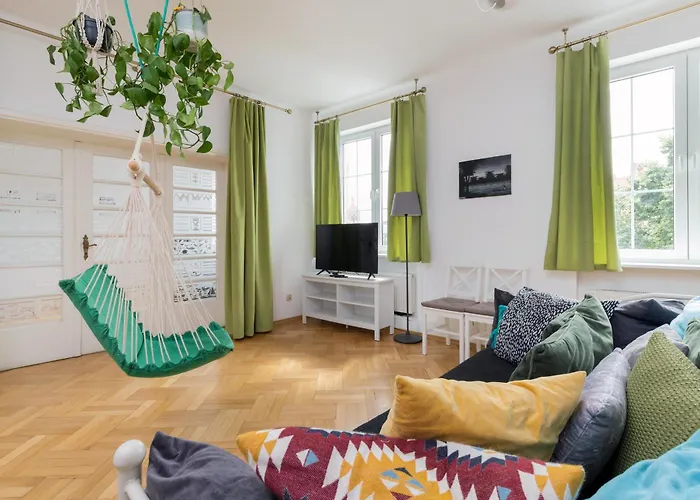 Appartement 100m2 With Beautiful Old Town View By Renters *